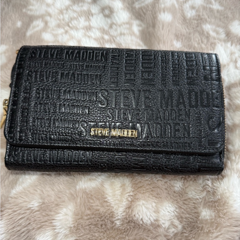 Steve Madden Black Embossed Clutch